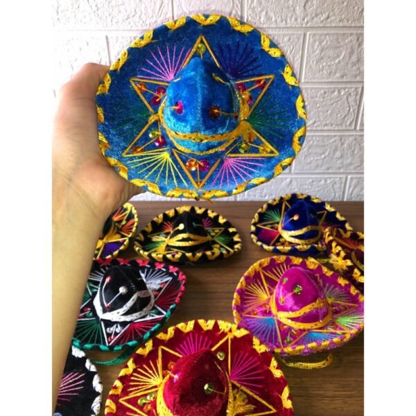 6 Christmas ornaments of mariachi hats, Mexican ornaments ideal for the christmas tree, Inspired by Mexican christmas