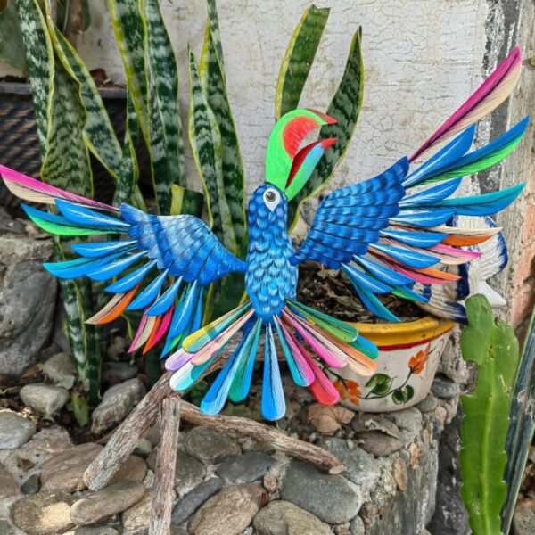 Toucan Bird Statue Mexican Art Alebrije Sculpture, Wooden Parrot Decoration Figure
