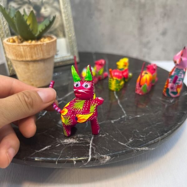 5 Mini Alebrijes Well Detailed Figurines Mexican Folk Art Alebrije Sculptures, Wooden Statues (4)