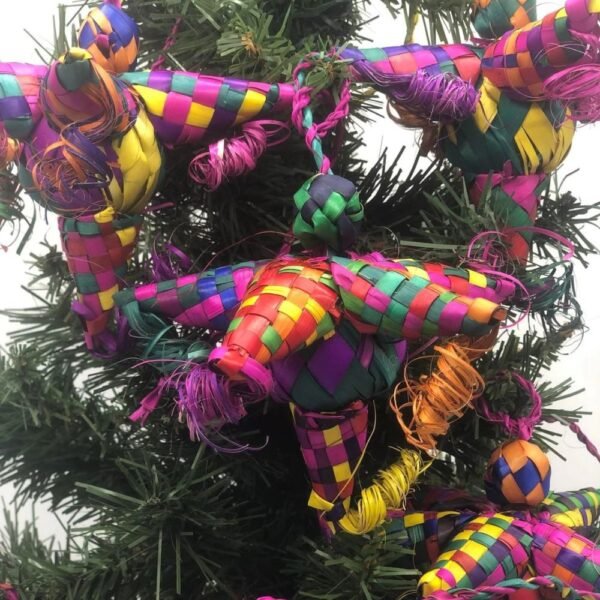 6 Christmas ornaments, Mexican ornaments, Mexican christmas, Made of palm leaves, Ideal for the Christmas tree, inspired by Mexican art