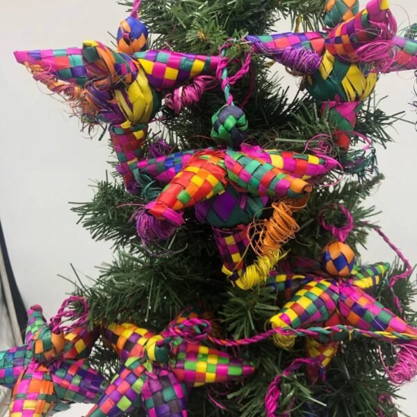 6 Christmas ornaments, Mexican ornaments, Mexican christmas, Made of palm leaves, Ideal for the Christmas tree, inspired by Mexican art