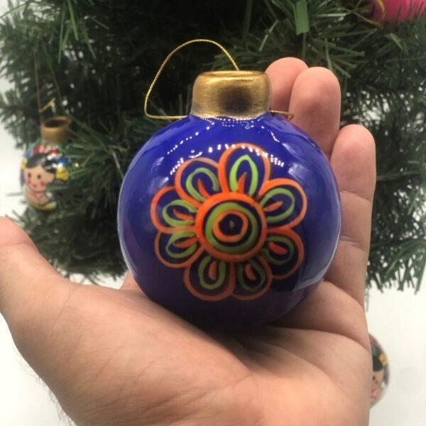 6 pieces of Ceramic Christmas ornaments / Frida & Lele ornaments, inspired by the Talavera of Mexican art, Christmas ornaments