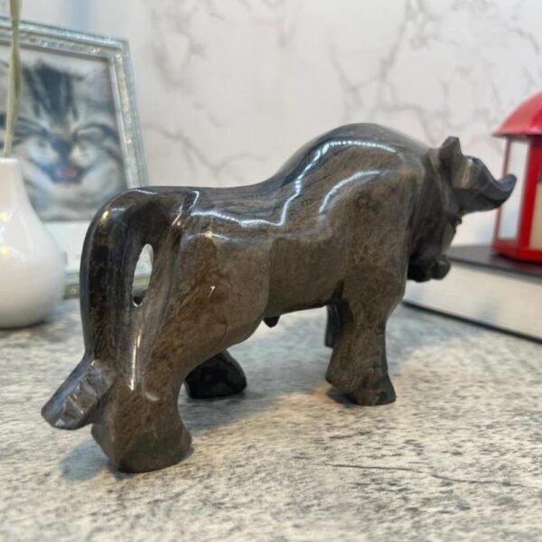 Black bull, Bull sculpture, Marble bull, Carved stone animal, Statue bull, Gemstone bull, Mini Crystal Animal