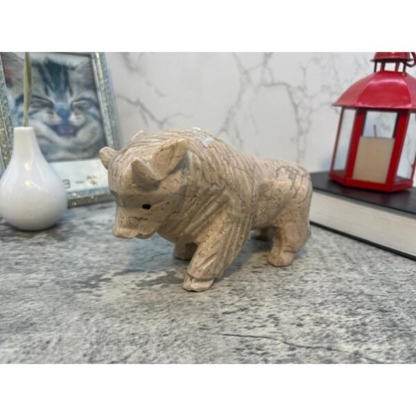 Búfalo sculpture, Stone Búfalo , Marble Animal, Natural Genuine Rock And Hand Carved. Home Decor