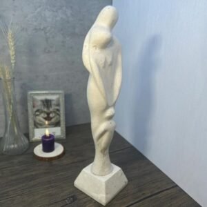 Couple sculpture, Woman sculpture, Family statue, Family figure, Gemstone family, Family sculpture, Crystal