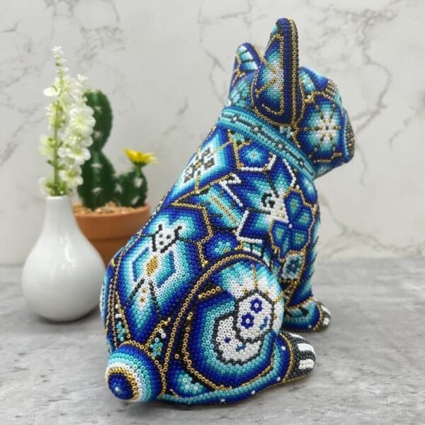 Dog Bulldog Statue Huichol Sculpture Of Mexican Folk Art, Pet Wixarika As A Mexican Decorative Figure, Made Of Resin And Beads