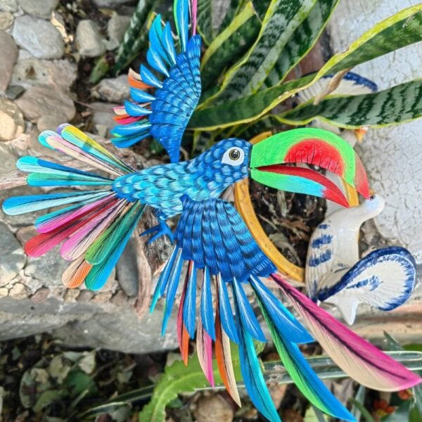 Toucan Bird Statue Mexican Art Alebrije Sculpture, Wooden Parrot Decoration Figure, Made Of Wood And Carved By Hand