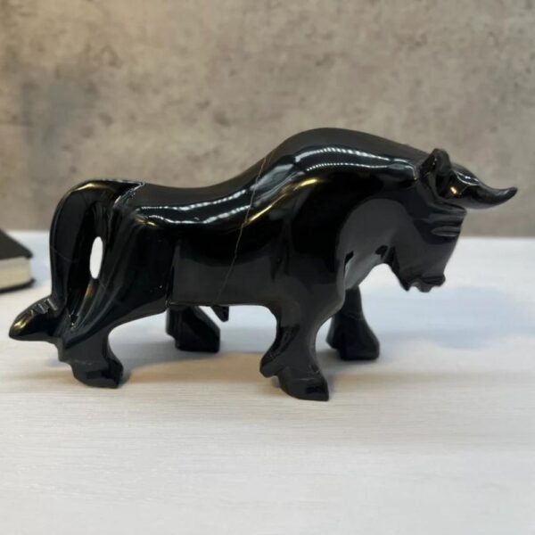 BIG black bull, Bull sculpture, Marble bull, Carved stone animal, Statue bull, Gemstone bull, Mini Crystal Animal