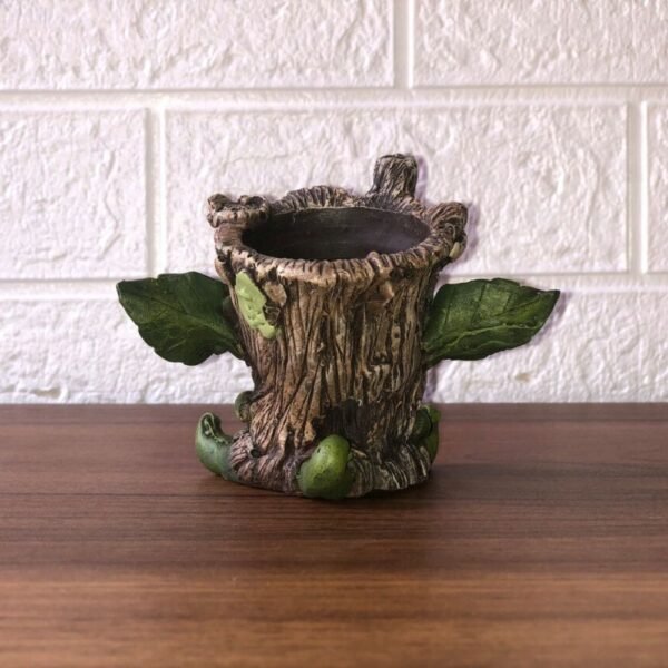 Log Planter Sculpture for Flowers, Cactus and Succulent Plants, Indoor or Outdoor Home Decor, Modern Flower Pot, Animal Planter