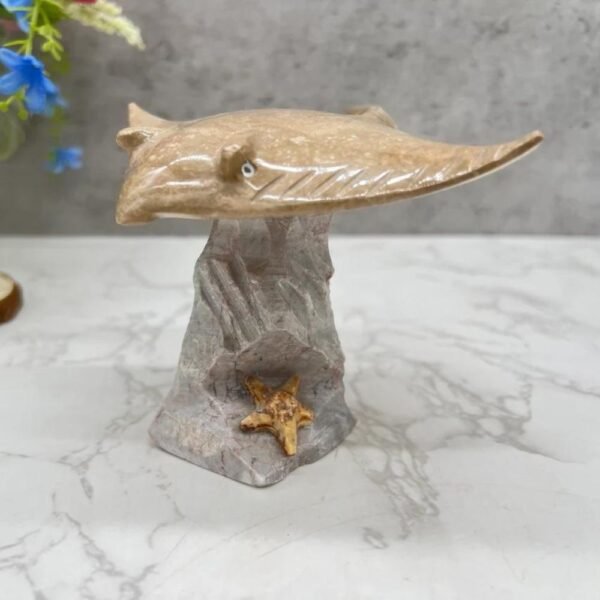 Stingray sculpture, Stone stingray, Marble Animal, Natural Genuine Rock And Hand Carved. Home Decor