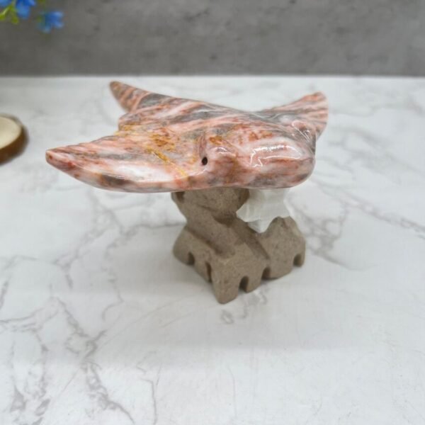 Stingray sculpture, Stone stingray, Marble Animal, Natural Genuine Rock And Hand Carved. Home Decor