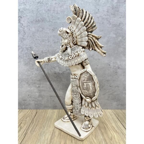 Aztec Warrior In Battle Mexican decoration, Aztec art, Prehispanic, Aztec decor, Mexican statue