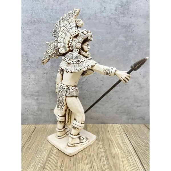 Aztec Warrior In Battle Mexican decoration, Aztec art, Prehispanic, Aztec decor, Mexican statue