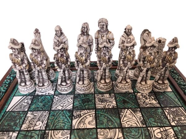 Chess set 16.53” x 16.53”, Resin Chess set in green and white, Mexican chess, Chess set handmade, Soviet chess set, Wooden chess - Image 8