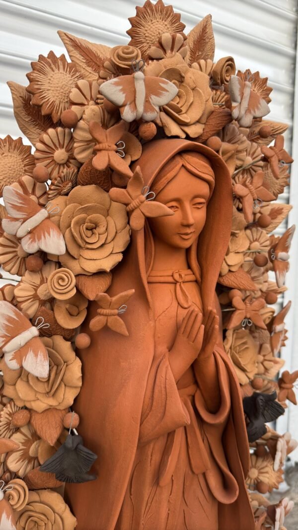 XL Virgin Mary Handmade Clay Piece, Virgen de Guadalupe  Mexican Decoration, Mary Virgin Sculpture, Metepec Estado de México Virgencita 36” - Image 4