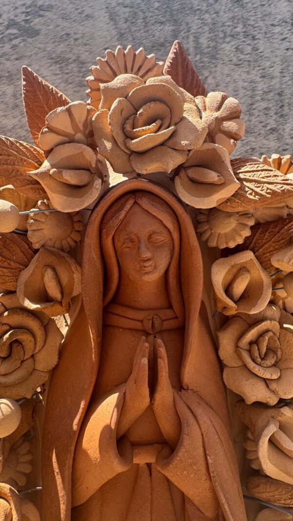 Virgin Mary Handmade Clay Piece, Virgen de Guadalupe  Mexican Decoration, Mary Virgin Sculpture, Metepec Estado de México Virgencita - Image 3