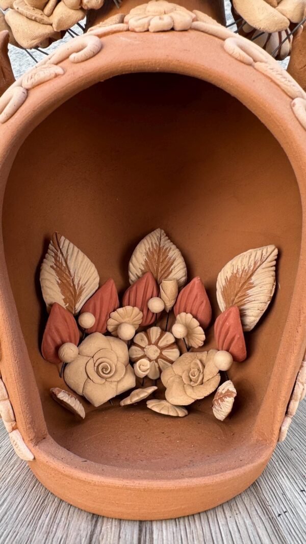 Mini Chimney Handcrafted Oaxacan  With Pastillaje Or Filigrana - Natural Clay Mexican Artistry, Decorative Home Accent, Unique Artisanal - Image 5
