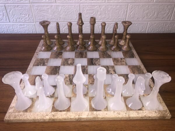 LARGE Chess set 13.77” x 13.77”, Marble Chess set in brown and white, Stone Chess Set, Chess set handmade, Italian design - Image 4