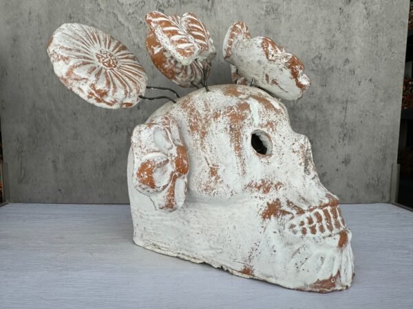 Skull Rustic White-Washed Clay Sculpture Technique Time-Honored Artisanal Craft from Tonalá,  Tradition and Elegance Cráneo Calavera - Image 4