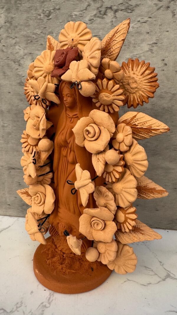 Virgin Mary Handmade Clay Piece, Virgen de Guadalupe  Mexican Decoration, Mary Virgin Sculpture, Metepec Estado de México Virgencita - Image 3