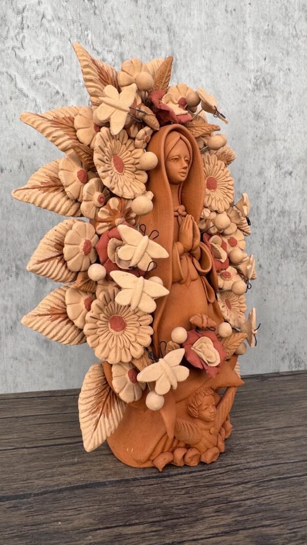 Virgin Mary Handmade Clay Piece, Virgen de Guadalupe  Mexican Decoration, Mary Virgin Sculpture, Metepec Estado de México Virgencita - Image 3