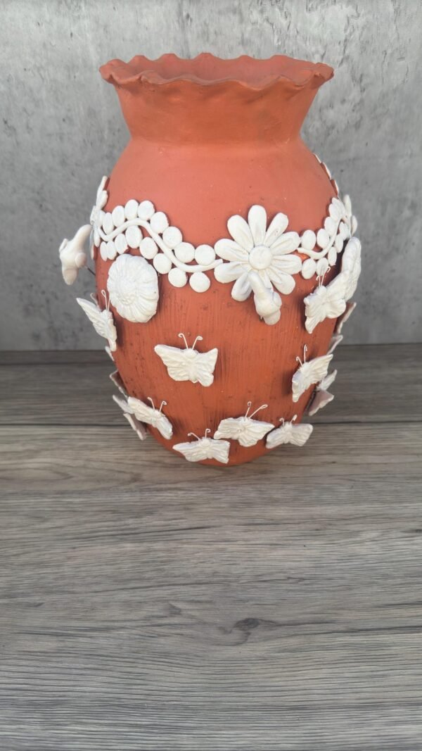 Embroidered Clay Vase From Oaxaca México Home Decor Handcrafted Jarron Barro Bordado Oaxaca Handmade Unique Designs From Artisans - Image 3