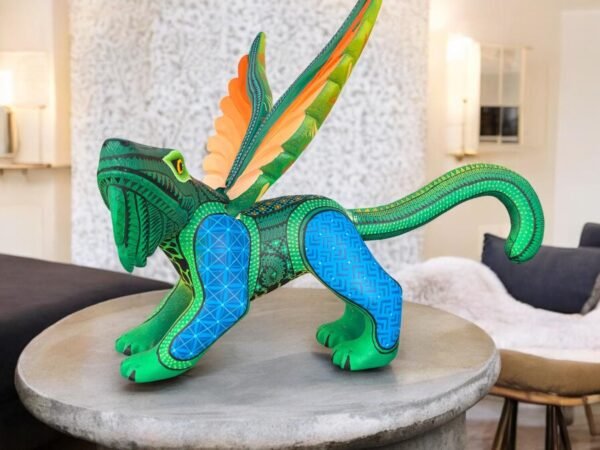 BIG Nahualt Green Iguana-Eagle  Statue Alebrije Sculpture Of Mexican Folk Art, Lion Carved Wood As A Mexican Decorative Figure Hand Made - Image 3
