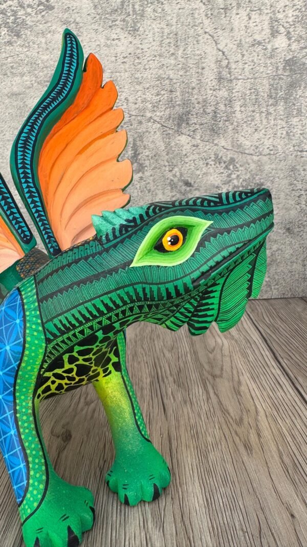 BIG Nahualt Green Iguana-Eagle  Statue Alebrije Sculpture Of Mexican Folk Art, Lion Carved Wood As A Mexican Decorative Figure Hand Made - Image 8
