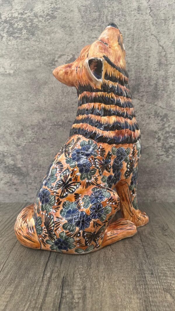 Talavera Wolf, Puebla Mexico,  Ceramic , Talavera pottery, Mexican pottery, Wolf statue, Dog sculpture - Image 4