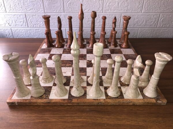 XL LARGE Chess set 16.53” x 16.53”, Marble Chess set in orange and beige, Stone Chess Set, Chess set handmade, Italian design - Image 5