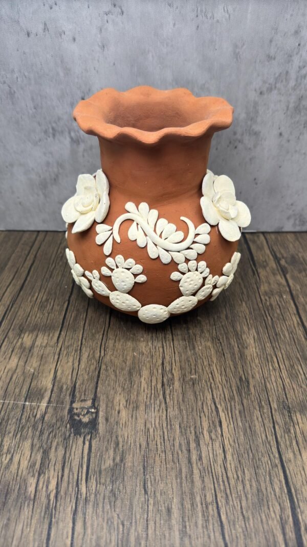 Embroidered Clay Vase From Oaxaca México Home Decor Handcrafted Jarron Barro Bordado Oaxaca Handmade Unique Designs From Artisans - Image 3