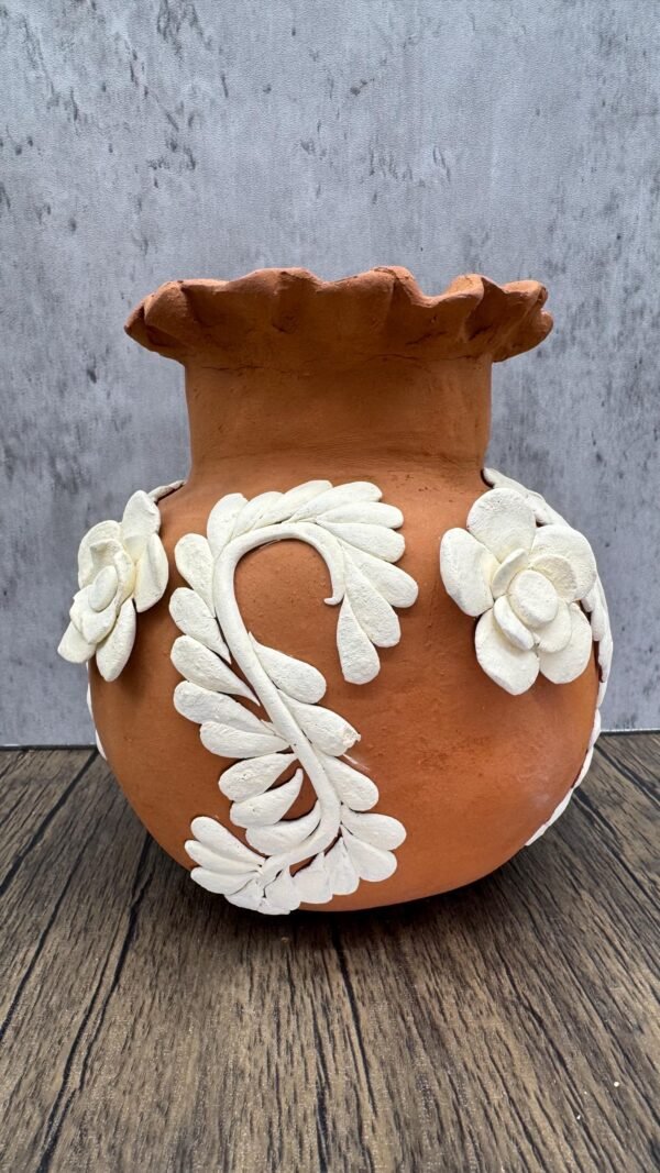 Embroidered Clay Vase From Oaxaca México Home Decor Handcrafted Jarron Barro Bordado Oaxaca Handmade Unique Designs From Artisans - Image 3