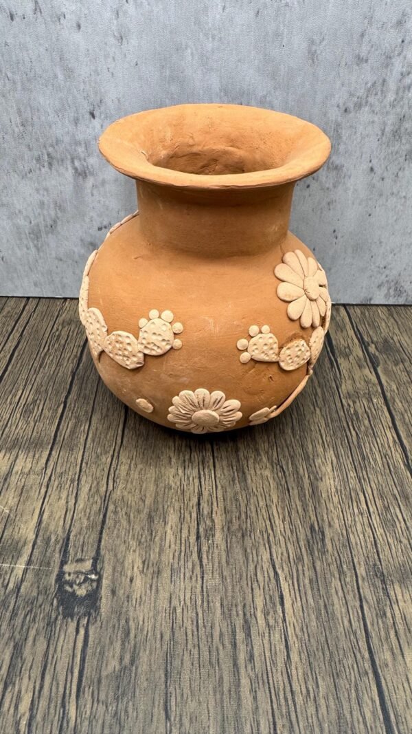 Embroidered Clay Vase From Oaxaca México Home Decor Handcrafted Jarron Barro Bordado Oaxaca Handmade Unique Designs From Artisans - Image 3