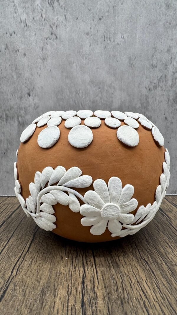 Embroidered Clay Vase From Oaxaca México Home Decor Handcrafted Jarron Barro Bordado Oaxaca Handmade Unique Designs From Artisans - Image 3