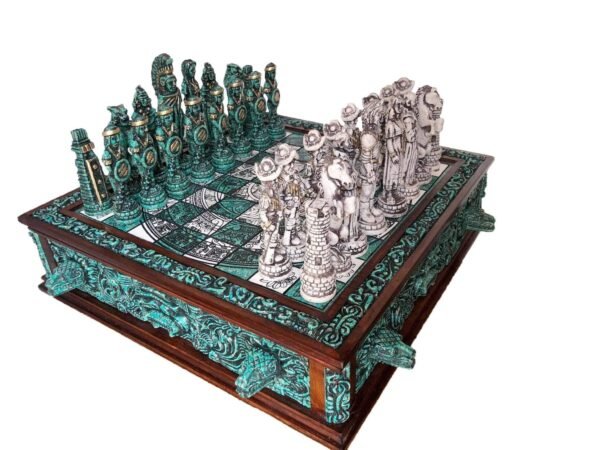 Chess set 16.53” x 16.53”, Resin Chess set in green and white, Mexican chess, Chess set handmade, Soviet chess set, Wooden chess - Image 2