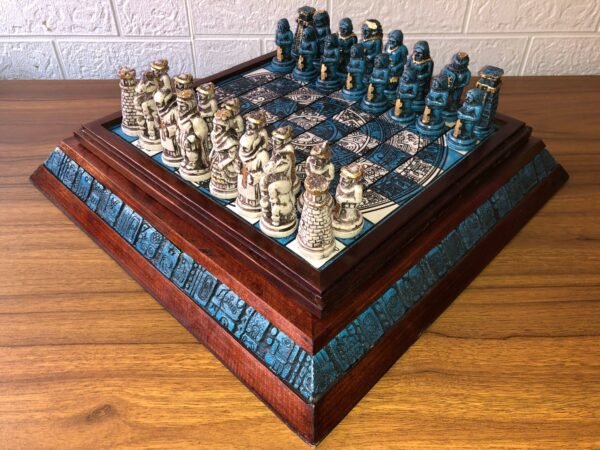 Chess set, Resin Chess set in blue and white, Mexican chess, Chess set handmade, Soviet chess set, Wooden chess - Image 2