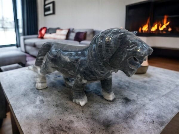 Lion sculpture, Stone lion, Marble lion, Carved stone animal, Lion statue