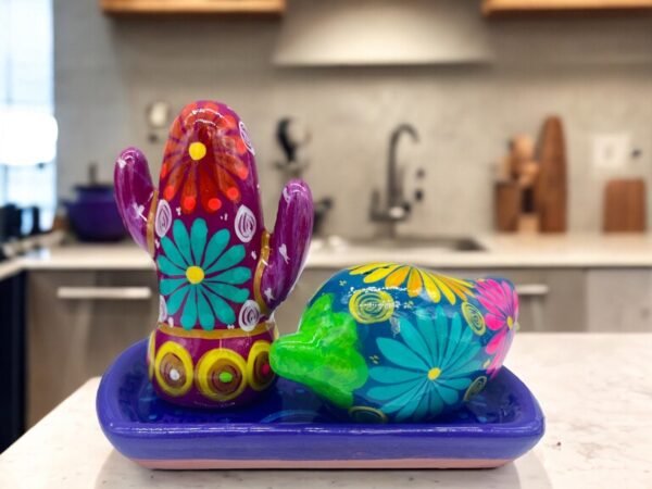 Salt And Pepper Shakers With Tray Made Of Clay Hand Painted Guerrero, Culture Of Mexico Salt And Pepper Set Lead Free Acrylic Paint