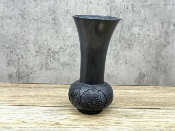 Flower Vase Of Black Clay Authentic From Oaxaca Mexico, Handmade And Elegant Lamp For Interior Home Design Decor Centerpiece Jarron Barro - Image 2