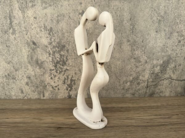 Resin Sculpture of Entwined Lovers - Handcrafted Eternal Embrace Art, Transparent Modern Home Decor, Romantic Centerpiece, Artistic - Image 2