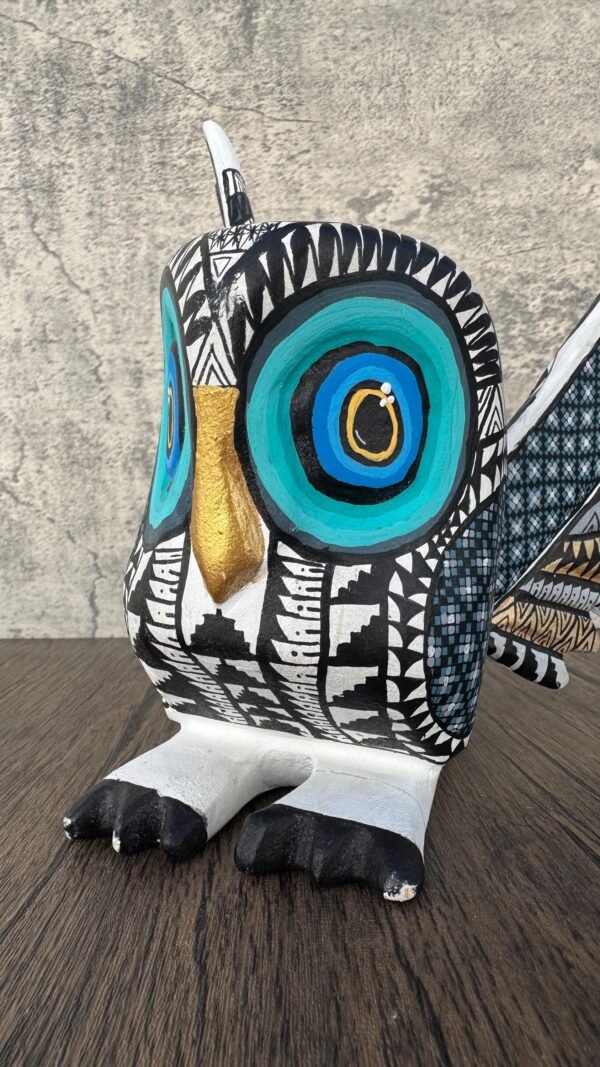 Alebrije Owl Figurine Oaxaca Mexican Folk Art Alebrije Statue, Wooden Bird As Mexican Decoration Art, Made Of Wood And Carved By Hand - Image 2