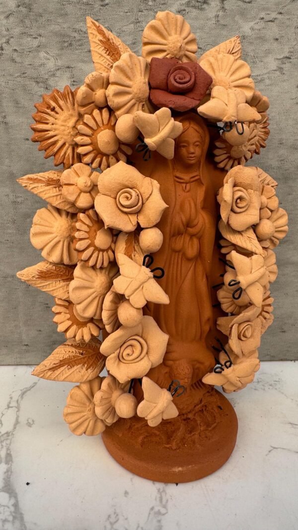 Virgin Mary Handmade Clay Piece, Virgen de Guadalupe  Mexican Decoration, Mary Virgin Sculpture, Metepec Estado de México Virgencita - Image 2