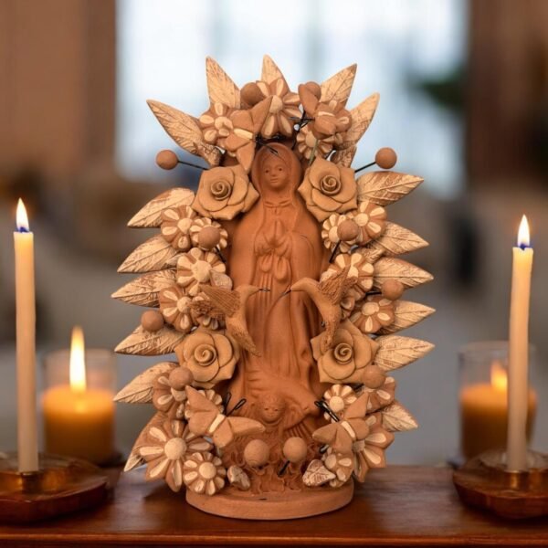 Virgen De Guadalupe Michoacán México, Mary Virgin Home Decoration, Mary Virgin Sculpture, Modern Design Natural Clay Virgencita