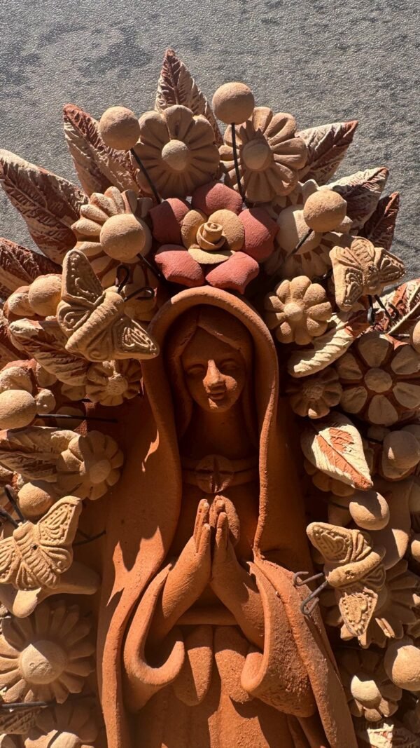 Virgin Mary Handmade Clay Piece, Virgen de Guadalupe  Mexican Decoration, Mary Virgin Sculpture, Metepec Estado de México Virgencita - Image 2