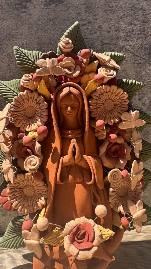 Virgin Mary Handmade Clay Piece, Virgen de Guadalupe  Mexican Decoration, Mary Virgin Sculpture, Metepec Estado de México Virgencita - Image 2