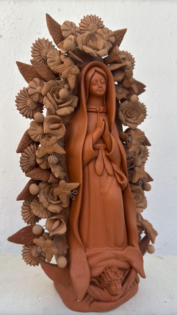 Virgin Mary Handmade Clay Piece, Virgen de Guadalupe  Mexican Decoration, Mary Virgin Sculpture, Metepec Estado de México Virgencita - Image 2