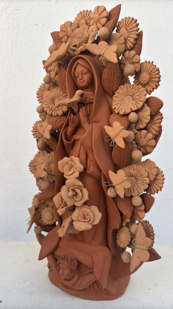 Virgin Mary Handmade Clay Piece, Virgen de Guadalupe  Mexican Decoration, Mary Virgin Sculpture, Metepec Estado de México Virgencita - Image 2