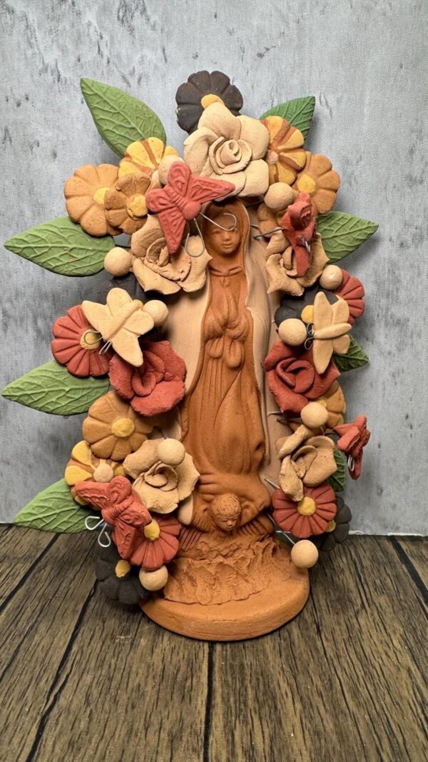Virgin Mary Handmade Clay Piece, Virgen de Guadalupe  Mexican Decoration, Mary Virgin Sculpture, Metepec Estado de México Virgencita - Image 2