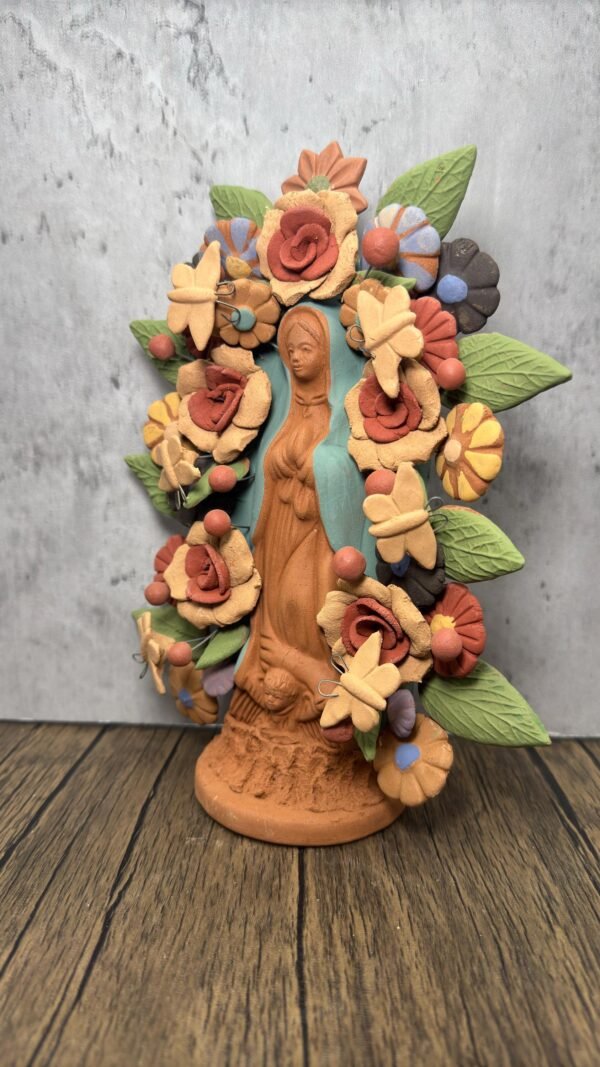 Virgin Mary Handmade Clay Piece, Virgen de Guadalupe  Mexican Decoration, Mary Virgin Sculpture, Metepec Estado de México Virgencita - Image 2