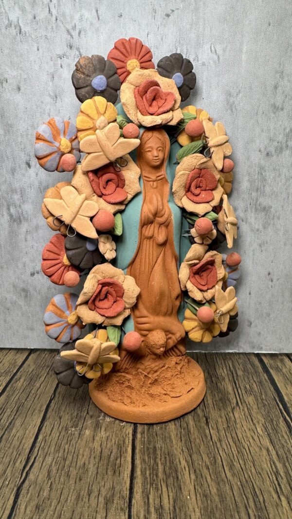 Virgin Mary Handmade Clay Piece, Virgen de Guadalupe  Mexican Decoration, Mary Virgin Sculpture, Metepec Estado de México Virgencita - Image 2